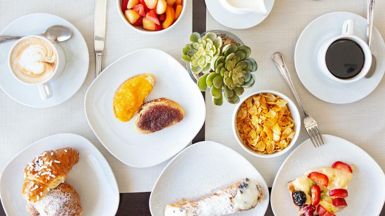 Hotel Piccolo Mondo 산비토로카포 외부 사진